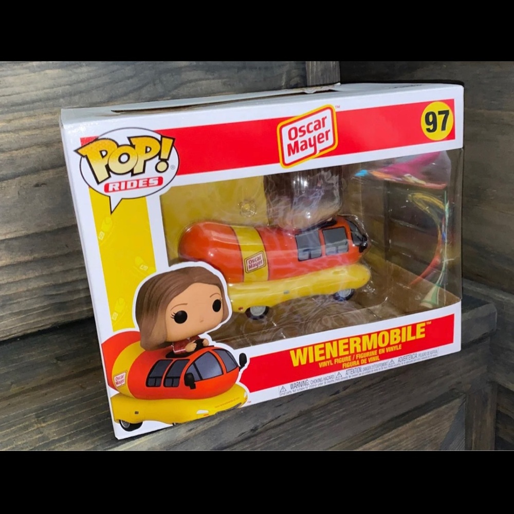 Funko Pop Oscar Mayer wienermobile#97